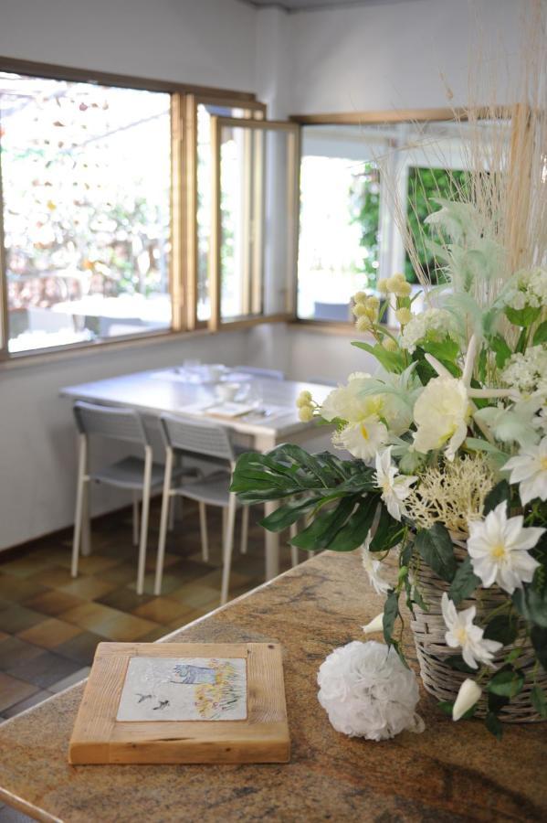 Hotel Le Giare Marina di Pietrasanta Eksteriør billede