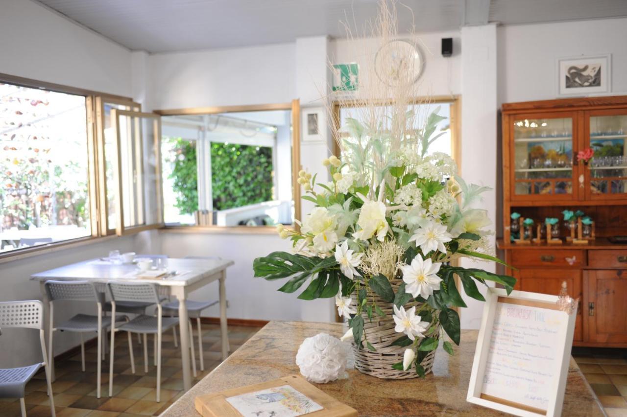 Hotel Le Giare Marina di Pietrasanta Eksteriør billede